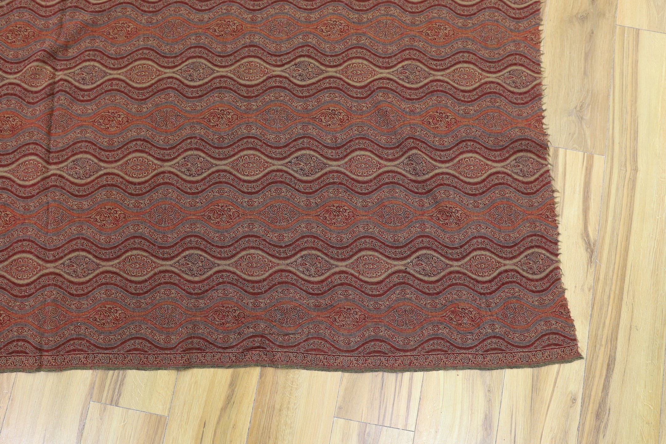 An Indian paisley shawl, 200 cms x 104cms